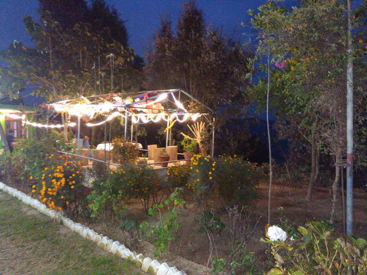 Maa Ananda Mayee Guest House Бинсар Екстериор снимка